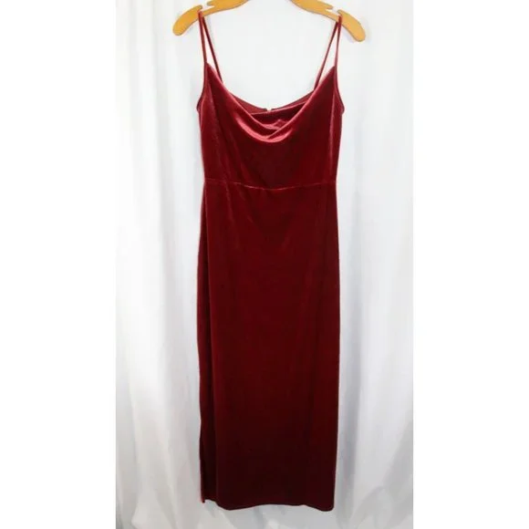 knee length dresses for ladies Audrey Velvet Holiday Midi Dress *Savannah Taylor Exclusive*